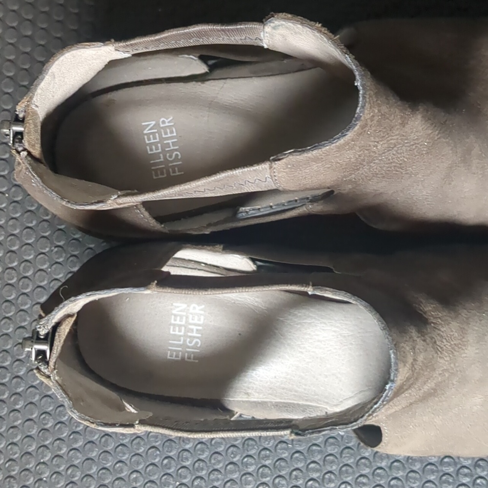 Eileen Fisher size 9 Tan Ankle Boots - Picture 2 of 5